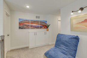 Chic Anchorage Townhome < 1 Mi to Kincaid Park!