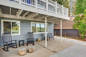Walk to Slopes: Gem w/ Hot Tub in Big Bear Lake