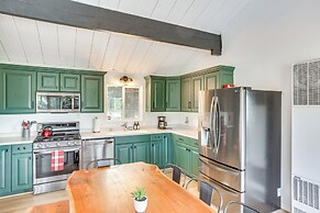 Walk to Slopes: Gem w/ Hot Tub in Big Bear Lake