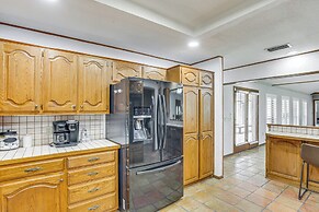 Yantis Retreat on 10 Acres: Steps to Lake Fork!