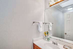 Yantis Retreat on 10 Acres: Steps to Lake Fork!