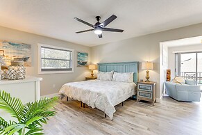 Dog-friendly Bradenton House w/ Pool & Game Room!