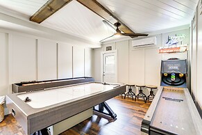 Dog-friendly Bradenton House w/ Pool & Game Room!