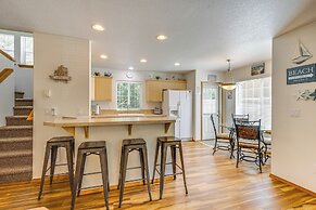 Rockaway Beach Home w/ Hot Tub: Half Mi to Beach!