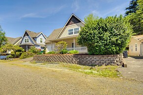 Rockaway Beach Home w/ Hot Tub: Half Mi to Beach!