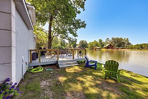 Waterfront Lake Hamilton Vacation Rental w/ Dock!