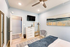 Waterfront Lake Hamilton Vacation Rental w/ Dock!