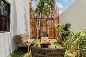 Casa Aluxes Guesthouse