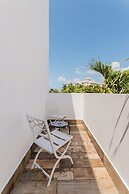 Casa Aluxes Guesthouse