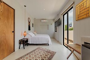 Casa Aluxes Guesthouse