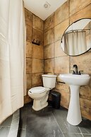 Casa Aluxes Guesthouse