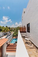 Casa Aluxes Guesthouse