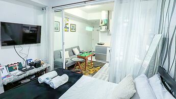 Stunning 1-bed Apartment in Paranaque