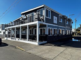 Dock Street Inn