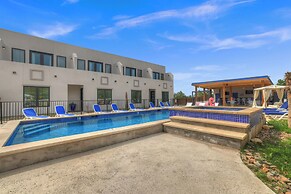 The Bentley Hotel - Audrey Hepburn Suite - Pool View
