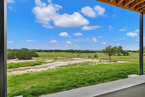 The Bentley Hotel - Marilyn Monroe Room - Hill Country View