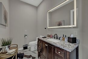 The Bentley Hotel - James Bond Suite - Pool View