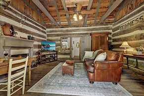 Town Creek Cabin Walk to Main St