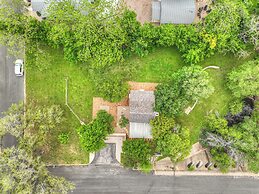 Town Creek Cabin Walk to Main St