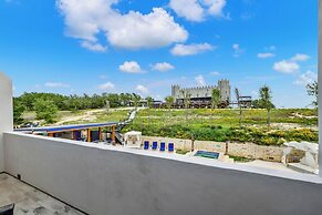 The Bentley Hotel - Coco Chanel Room - Pool View