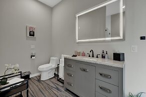 The Bentley Hotel - Coco Chanel Room - Pool View