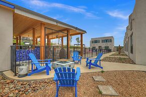 The Bentley Hotel - Andy Worhol Room - Hill Country View