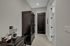 The Bentley Hotel - Clint Eastwood Room - Hill Country View