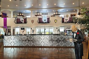 The Bentley Hotel - Clint Eastwood Room - Hill Country View