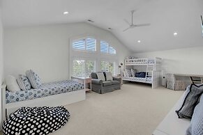 Be a Sullivans Local! 1307 Cove Avenue by Avantstay Pool + Outdoor Liv