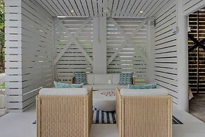 Be a Sullivans Local! 1307 Cove Avenue by Avantstay Pool + Outdoor Liv