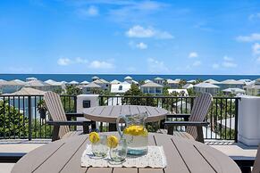 Emerald Evening by Avantstay 9bdr, Walk to Beach