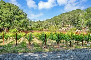 Grapevine Cottage by Avantstay Hobby Vineyard + Firepit