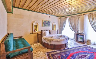 Noble Crown Stone House Cappadocia