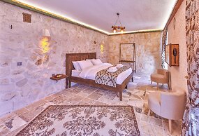 Noble Crown Stone House Cappadocia