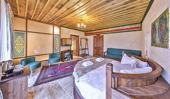 Noble Crown Stone House Cappadocia