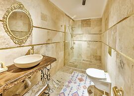 Noble Crown Stone House Cappadocia