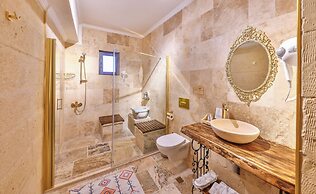 Noble Crown Stone House Cappadocia