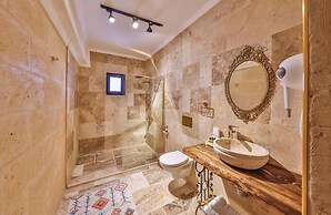 Noble Crown Stone House Cappadocia