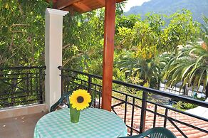 Holiday House Litsa 50 Metres From Agios Gordios Beach