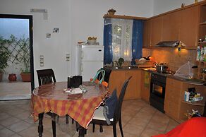 Holiday House Litsa 50 Metres From Agios Gordios Beach