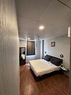 Hotel Gokul Solitaire - Surat