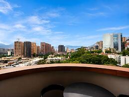 Heiss Hotel By Jalo