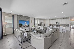 1749 Caribbean View Terrace