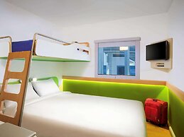 Cordia Hotel Makassar Airport