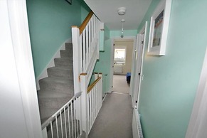 Milton Keynes Retreat - 4 Bedroom Luxury House