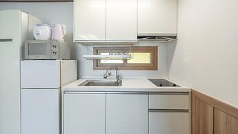 Yeosu Eoneumeosjinnal Pension