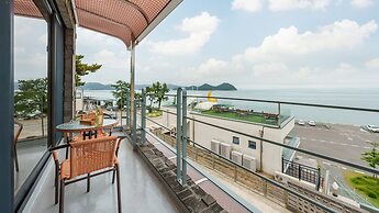 Yeosu Eoneumeosjinnal Pension