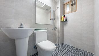 Yeosu Eoneumeosjinnal Pension