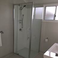 Longreach Private Apartments