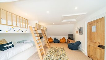 Kirkton Family Farmhouse With Hot Tub Alford Aberdeenshire